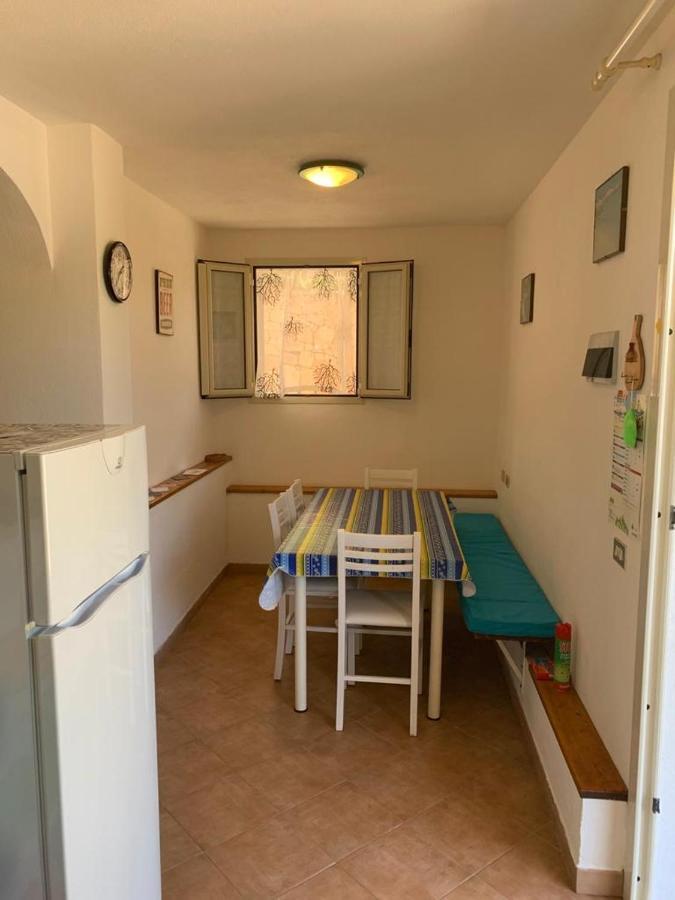 Appartamenti Le Primule Golfo Aranci Bagian luar foto
